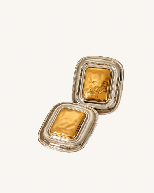 SUSSY EARRINGS
